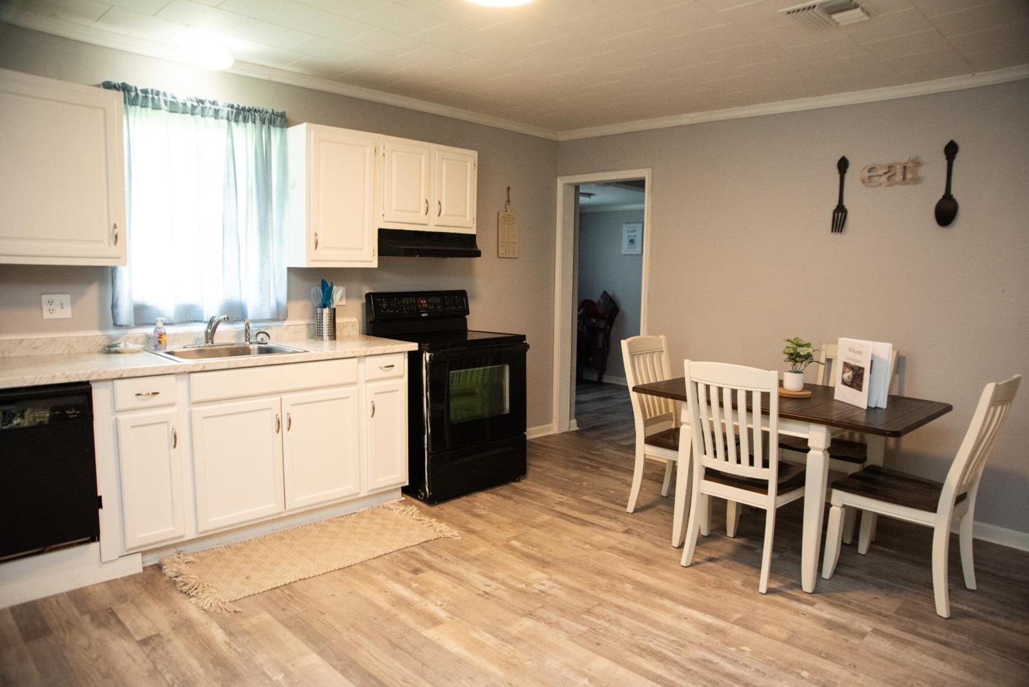 Cozy And Quiet Lafayette Home 2 Экстерьер фото